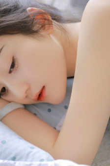 被囚禁的圣女